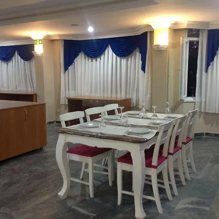 Mood Otel 2*